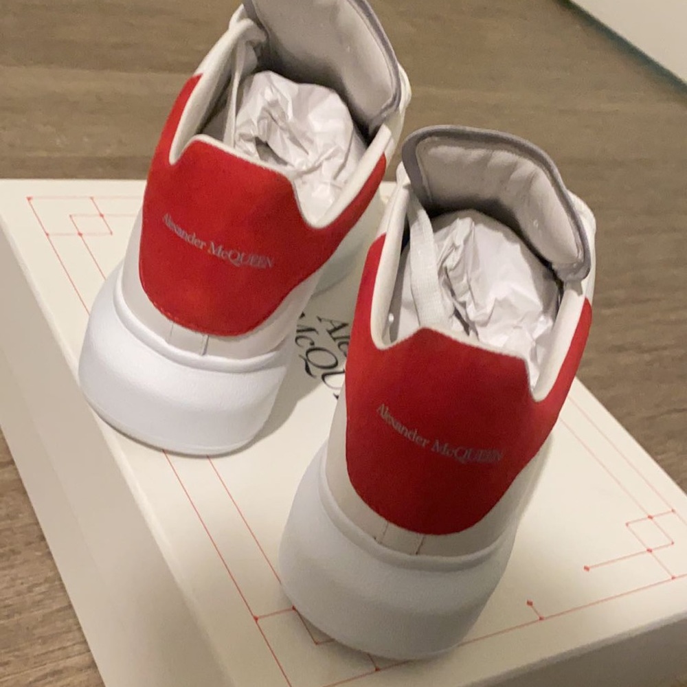 Shoes - Picture 2 of 4